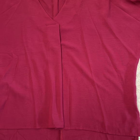 Maroon Dolman Sleeve Loose Fit V Neck Tabbed Sleeve Blouse size M - Picture 3 of 6